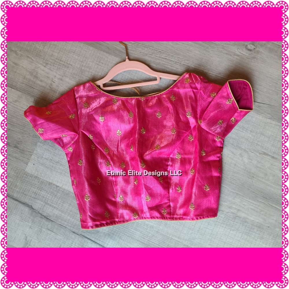 New Hot pink embroidered saree / lehenga blouse in size 4 / small